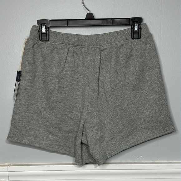 Universal Thread Comfy Gray Sweat Shorts with pockets Size XS - Picture 2 of 5